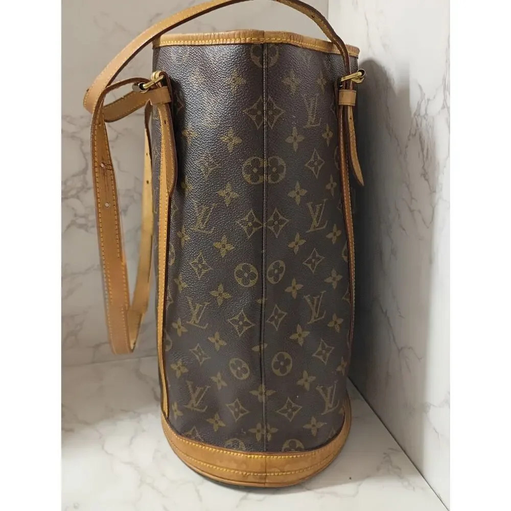 LOUIS VUITTON Vintage Large Monogram Bucket GM Bag w/ COA - GUC